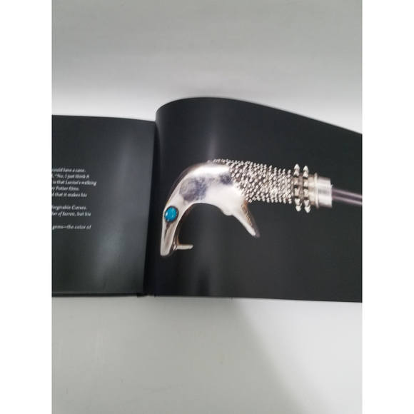 Harry Potter - The Wand Collection Hardcover Titan Books - Picture 5 of 10